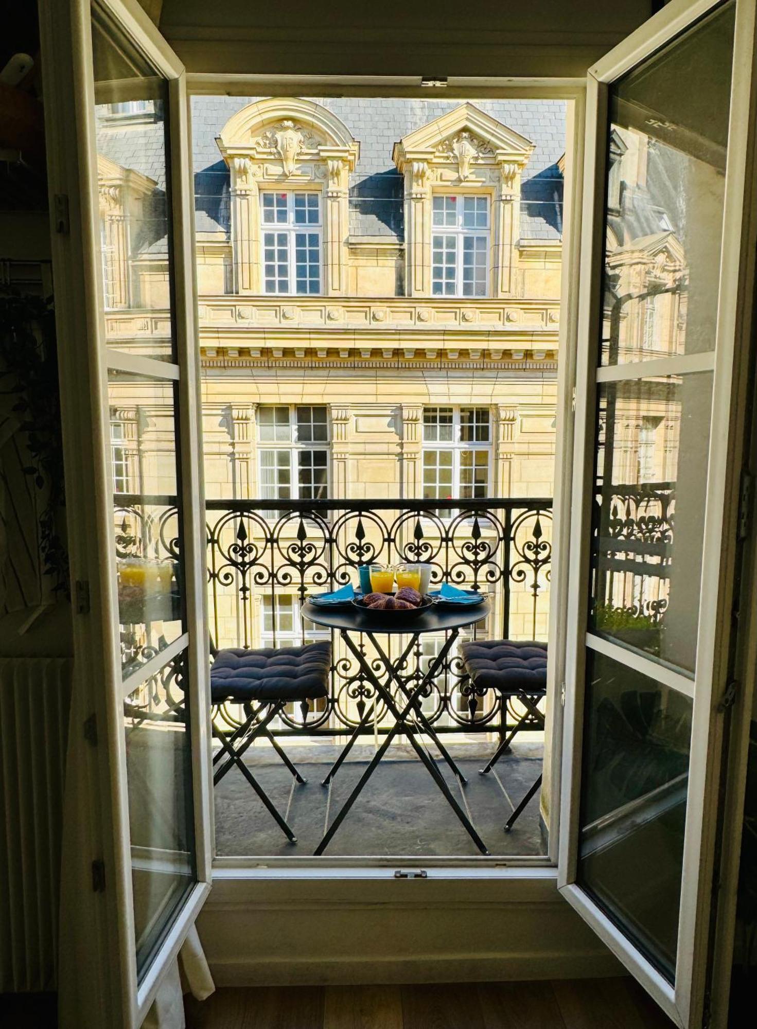 Cosy With Balcony Center - Sorbonne - Pantheon - Notre-dame Parigi